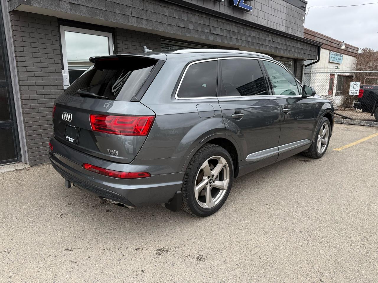 2018 Audi Q7 3.0 TFSI quattro Technik tiptronic - Photo #3