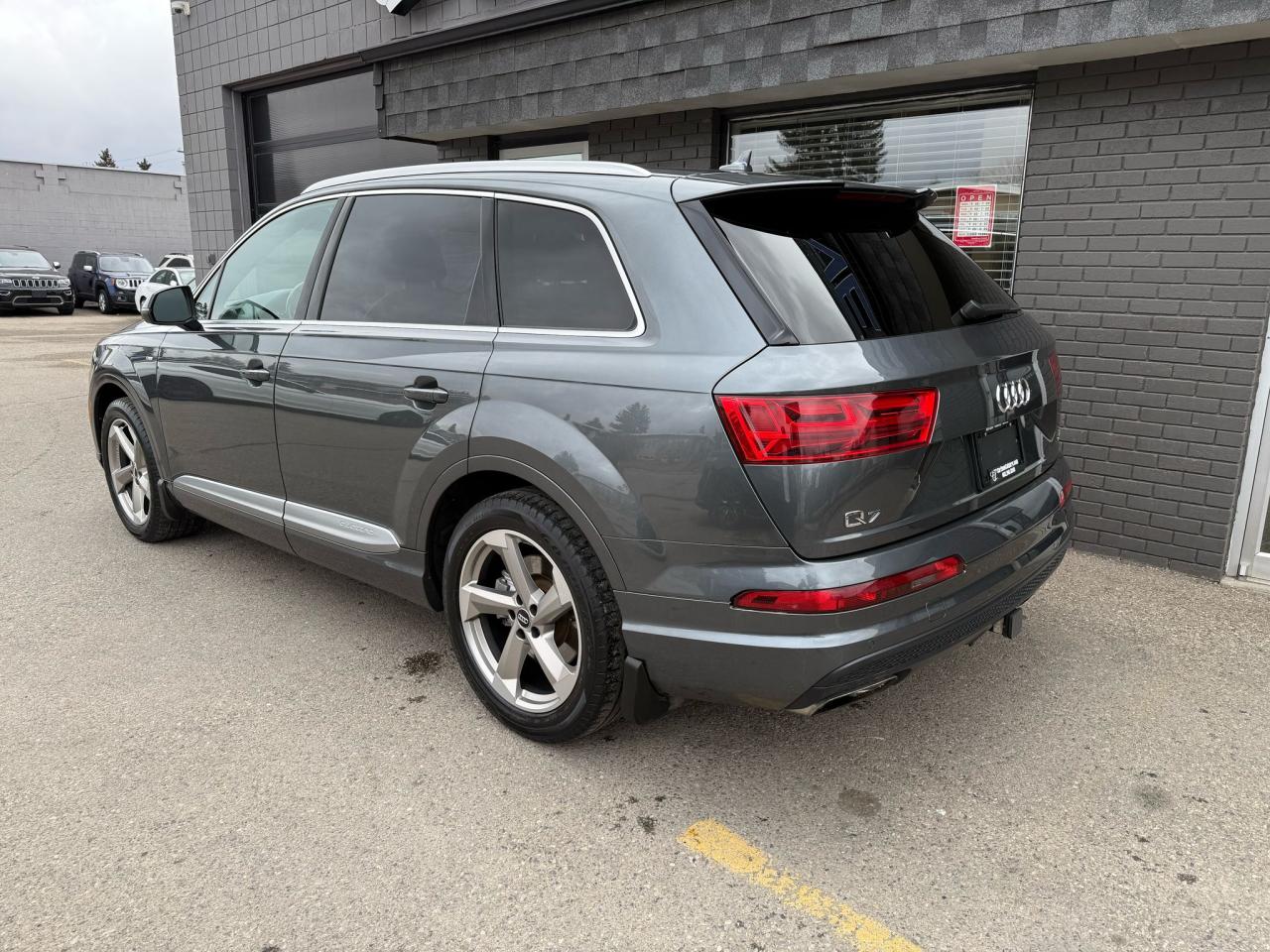 2018 Audi Q7 3.0 TFSI quattro Technik tiptronic - Photo #8