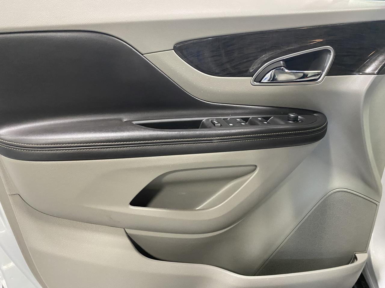 2015 Buick Encore Convenience - Photo #11