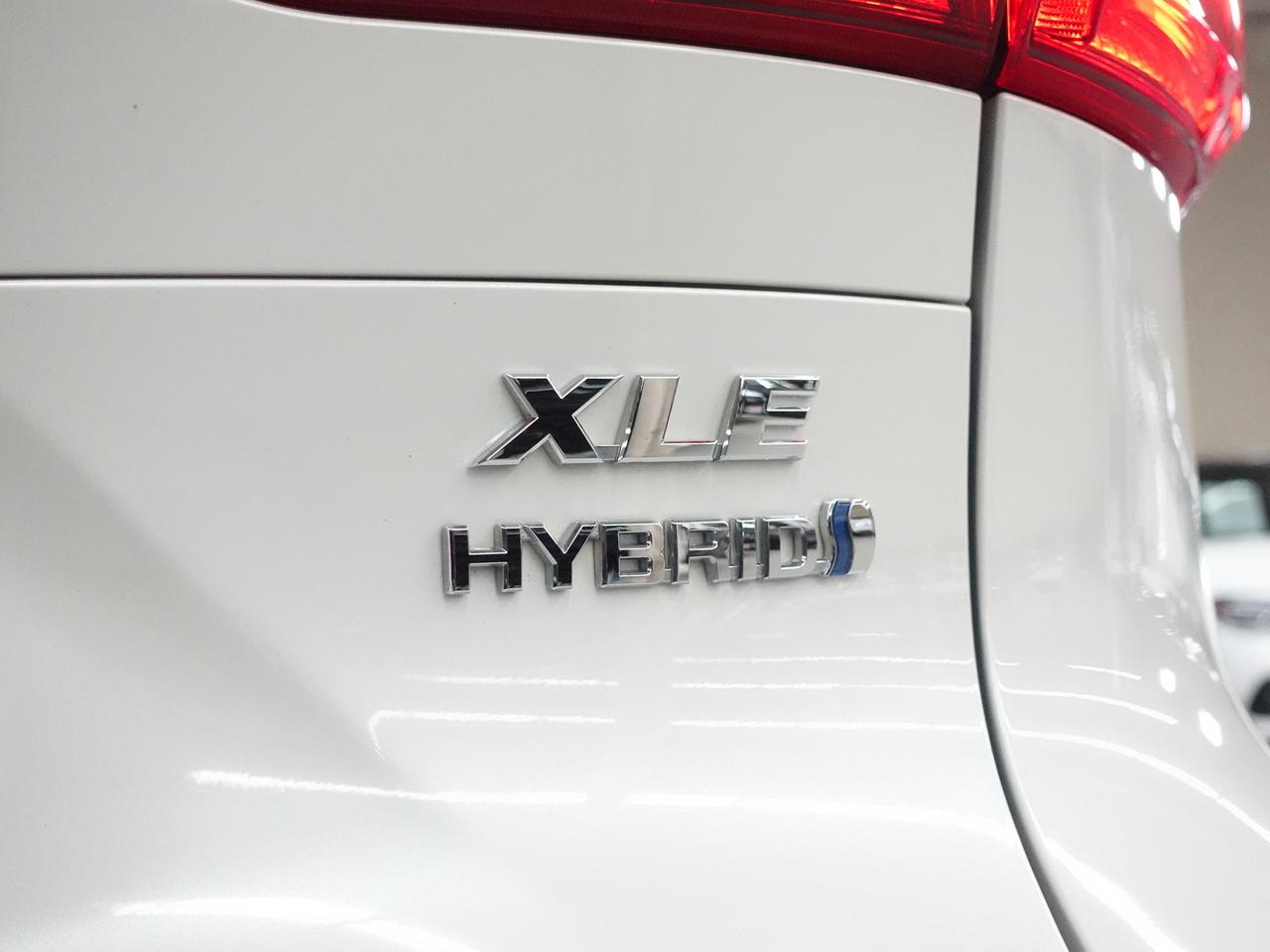 2021 Toyota Venza XLE HYBRID | AWD | Nav | Leather | BSM | CarPlay Photo