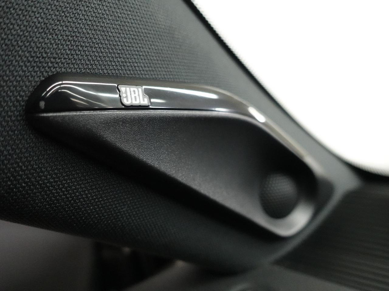 2021 Toyota Venza XLE HYBRID | AWD | Nav | Leather | BSM | CarPlay Photo