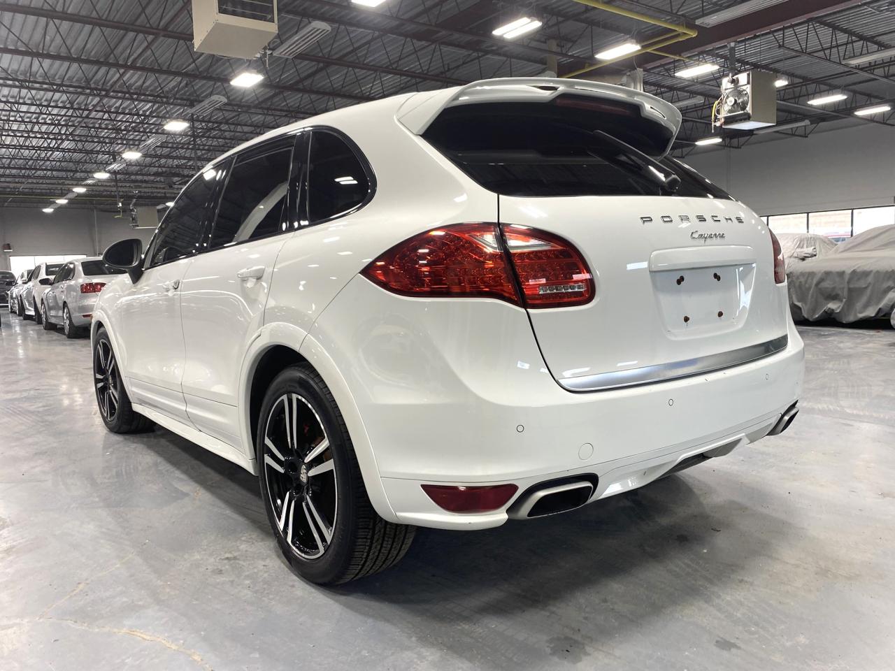 2013 Porsche Cayenne AWD 4dr Tiptronic - Photo #3