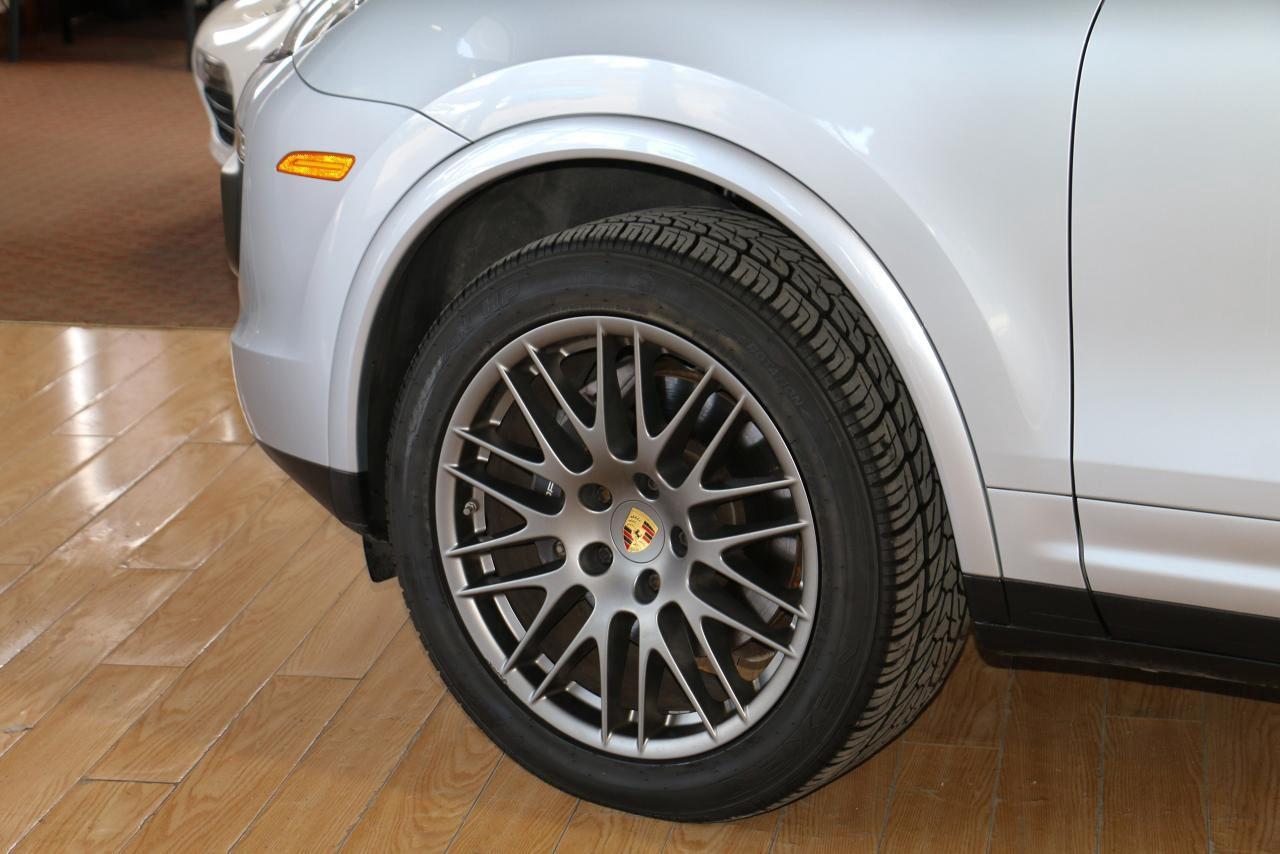 2018 Porsche Cayenne Platinum Edition AWD - PANO|NAVI|CAMERA|BLINDSPOT - Photo #7