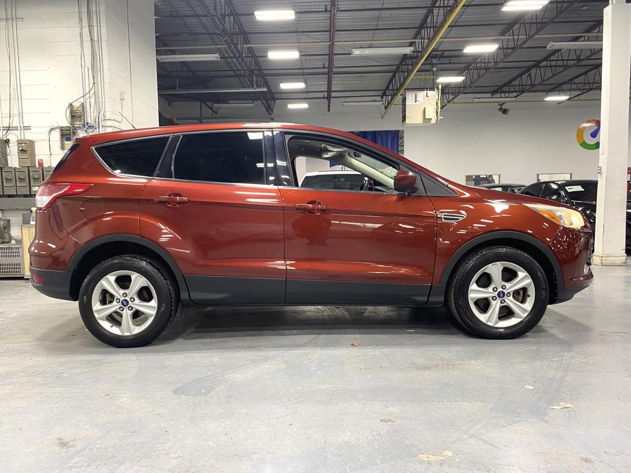 2014 Ford Escape SE - Photo #6