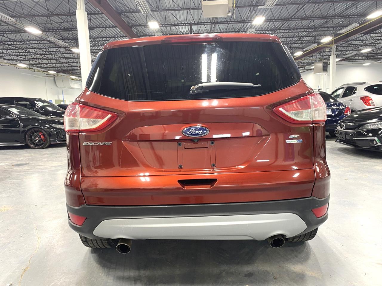 2014 Ford Escape SE - Photo #4