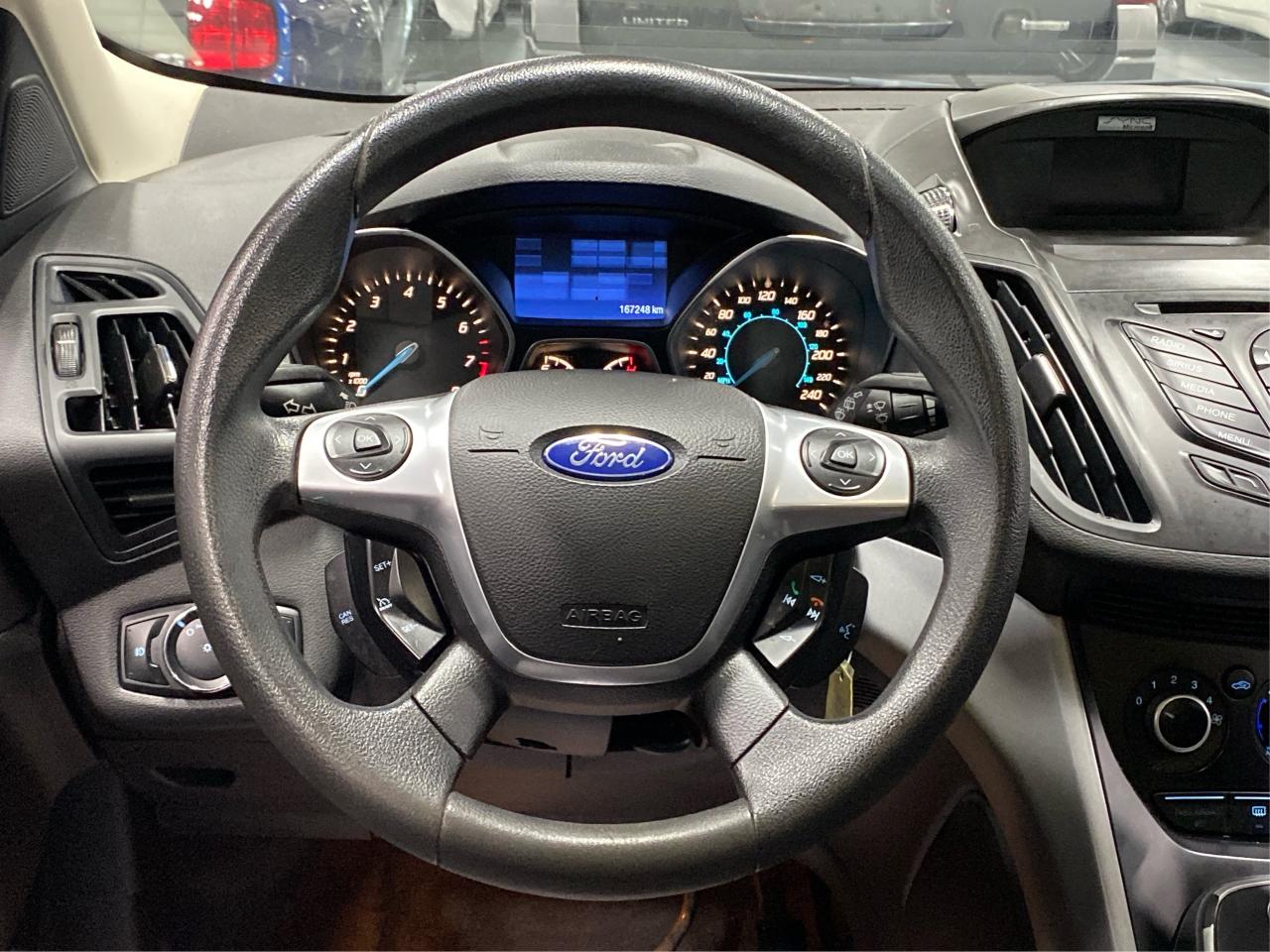 2014 Ford Escape SE Photo