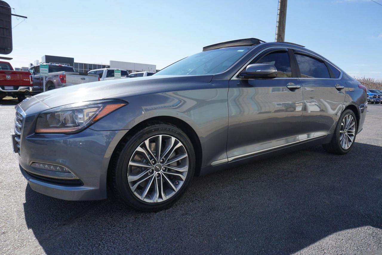 2016 Hyundai Genesis 3.8L V6 PREMIUM AWD CERTIFIED *ACCIDENT FREE* CAMERA NAV BLUETOOTH LEATHER HEATED SEATS PANO ROOF CRUISE ALLOYS - Photo #3