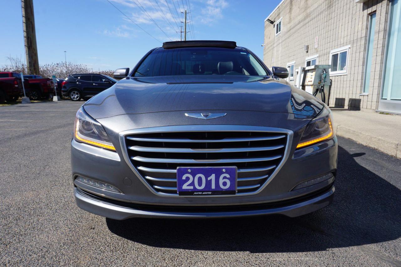 2016 Hyundai Genesis 3.8L V6 PREMIUM AWD CERTIFIED *ACCIDENT FREE* CAMERA NAV BLUETOOTH LEATHER HEATED SEATS PANO ROOF CRUISE ALLOYS - Photo #2