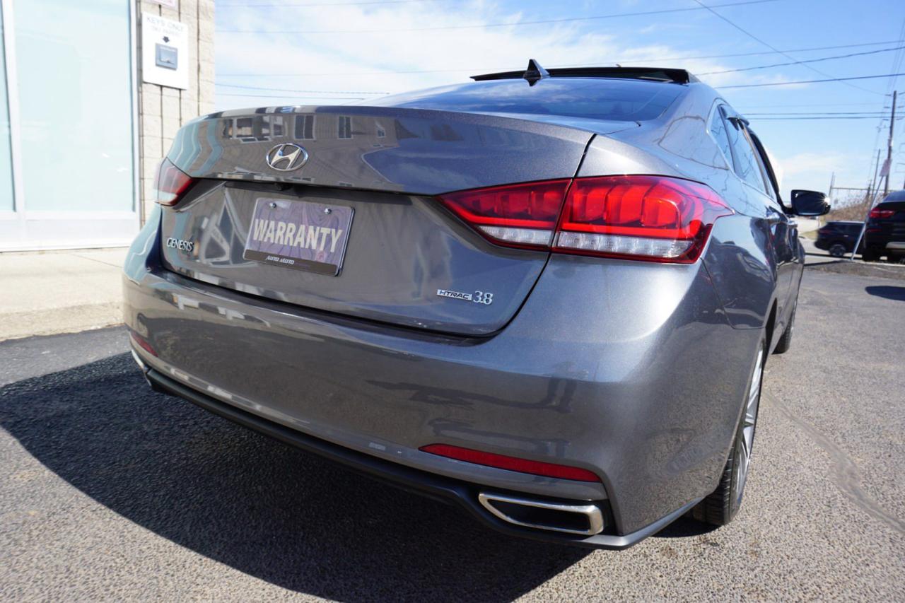2016 Hyundai Genesis 3.8L V6 PREMIUM AWD CERTIFIED *ACCIDENT FREE* CAMERA NAV BLUETOOTH LEATHER HEATED SEATS PANO ROOF CRUISE ALLOYS - Photo #6