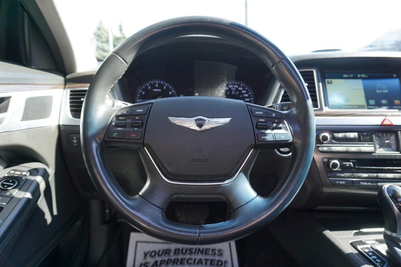 2016 Hyundai Genesis 3.8L V6 PREMIUM AWD CERTIFIED *ACCIDENT FREE* CAMERA NAV BLUETOOTH LEATHER HEATED SEATS PANO ROOF CRUISE ALLOYS - Photo #10