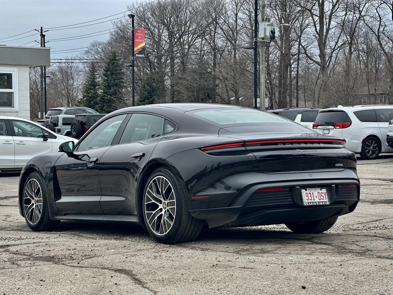 2020 Porsche Taycan 4S Sedan | PREMIUM PACKAGE | PERFORMANCE BATTERY | Photo4