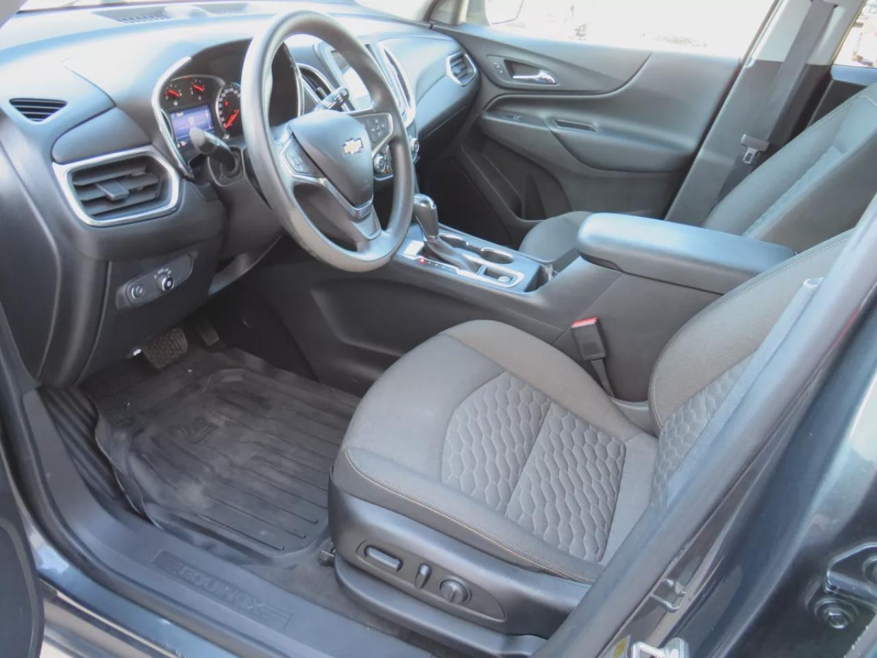 2019 Chevrolet Equinox LT (**DIESEL!!**RARE!!**ALLOY RIMS**REMOTE START**HEATED SEATS**POWER SEATS**PUSH BUTTON START**REVERSE CAMERA**DIGITAL TOUCHSCREEN**BLUETOOTH**CRUISE CONTROL**) Photo