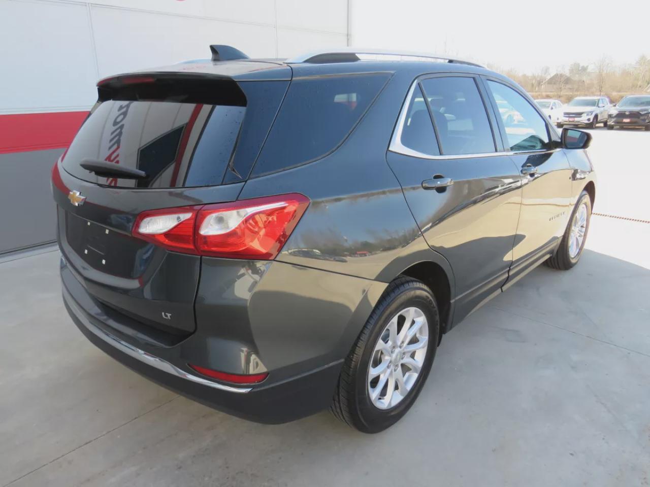 2019 Chevrolet Equinox LT (**DIESEL!!**RARE!!**ALLOY RIMS**REMOTE START**HEATED SEATS**POWER SEATS**PUSH BUTTON START**REVERSE CAMERA**DIGITAL TOUCHSCREEN**BLUETOOTH**CRUISE CONTROL**) Photo