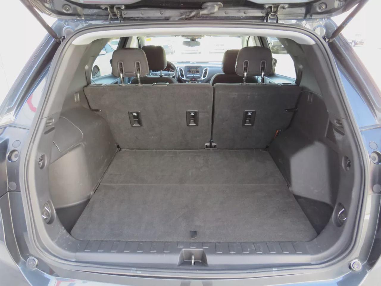 2019 Chevrolet Equinox LT | Diesel | Rare | Alloy Rims | Remote Start | Heated Seats | Power Seats | Push Button Start | Reverse Camera | Digital Touchscreen | Bluetooth | Cruise Control Photo