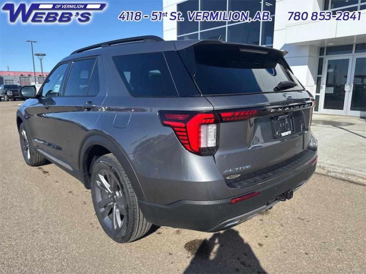 2025 Ford Explorer ACTIVE Photo4