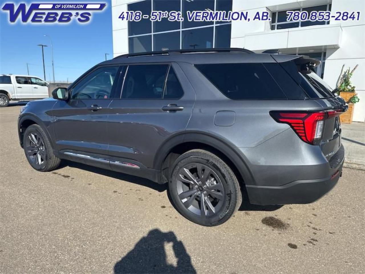 2025 Ford Explorer ACTIVE Photo