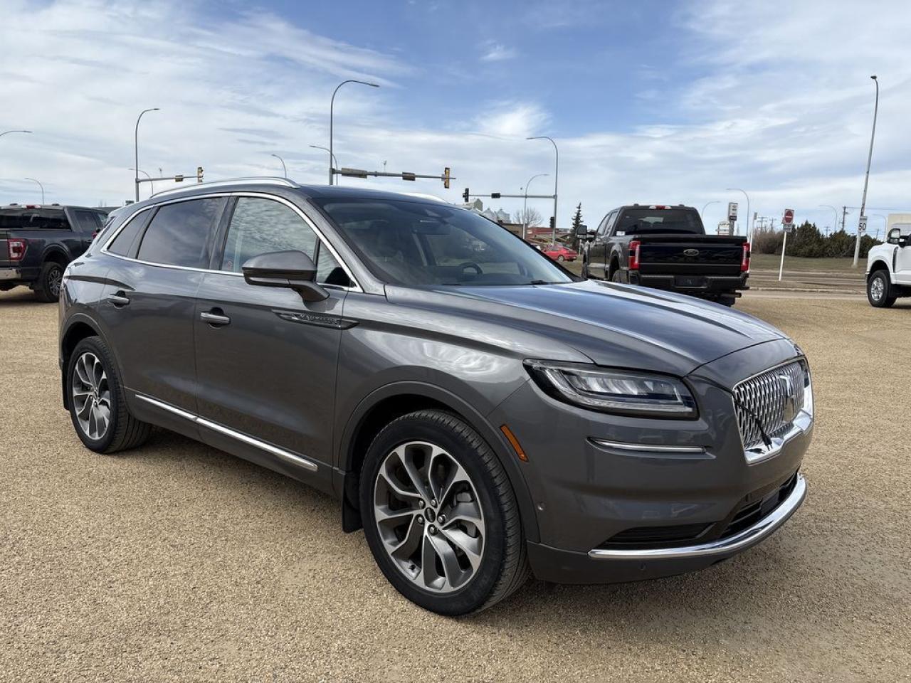 Used 2022 Lincoln Nautilus RESERVE for sale in Camrose, AB