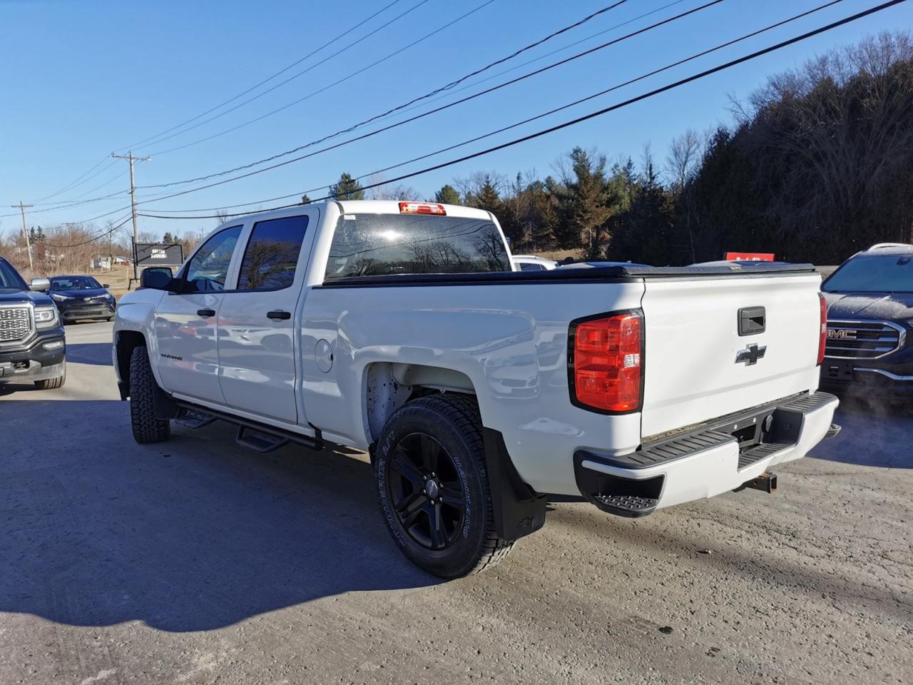2018 Chevrolet Silverado 1500 Custom 4X4 Photo
