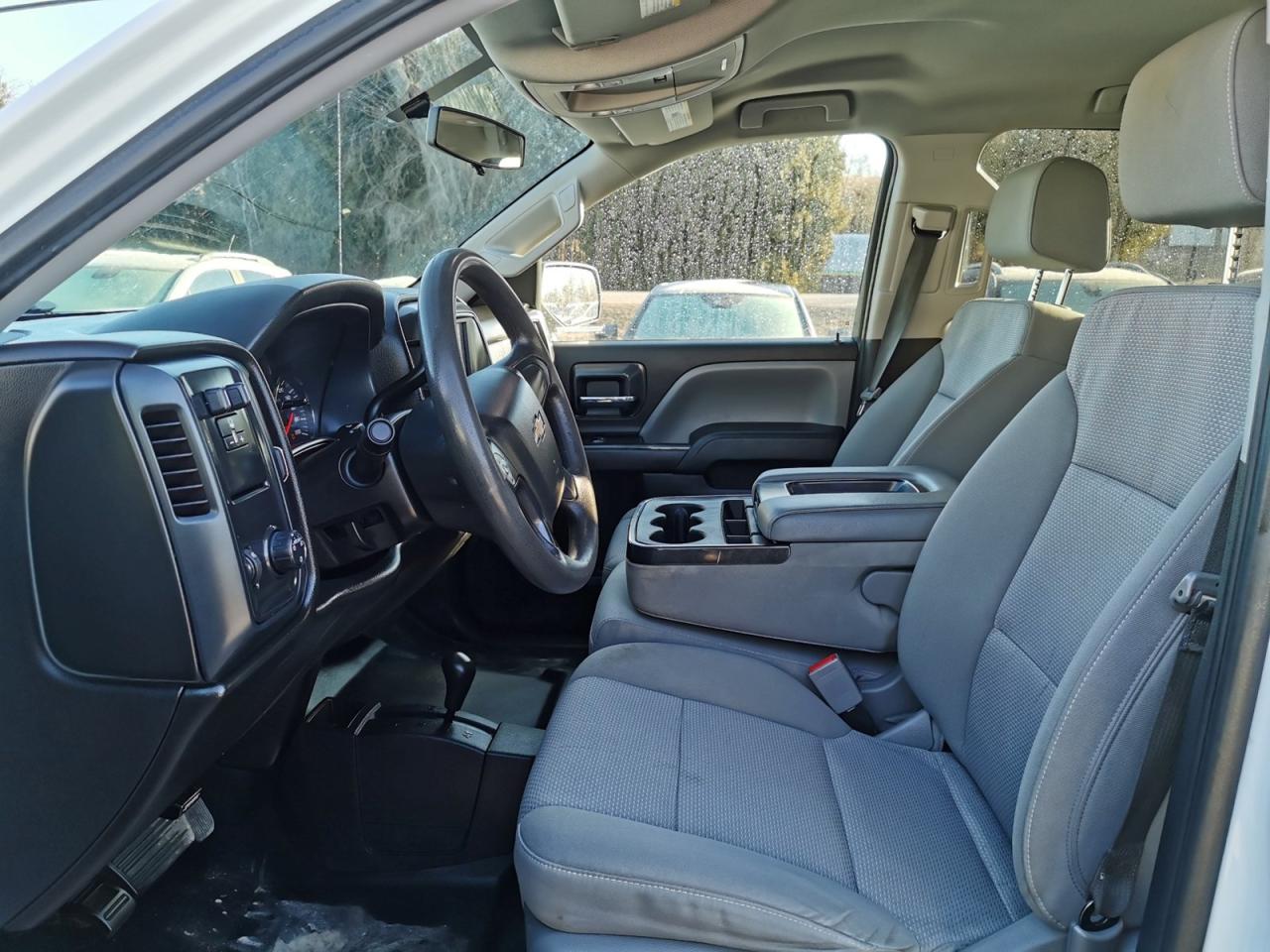 2018 Chevrolet Silverado 1500 Custom 4X4 Photo