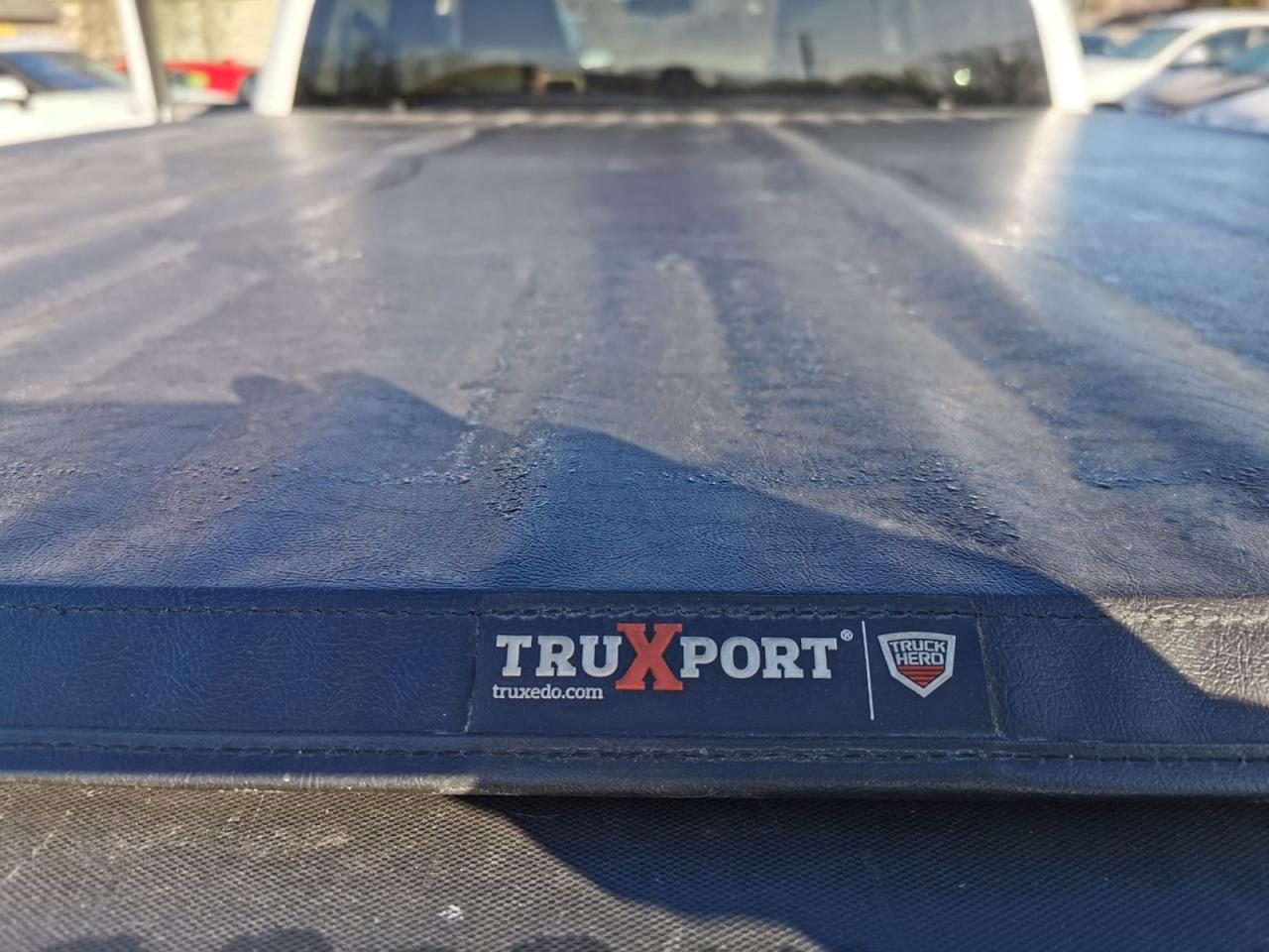 2018 Chevrolet Silverado 1500 Custom 4X4 Photo