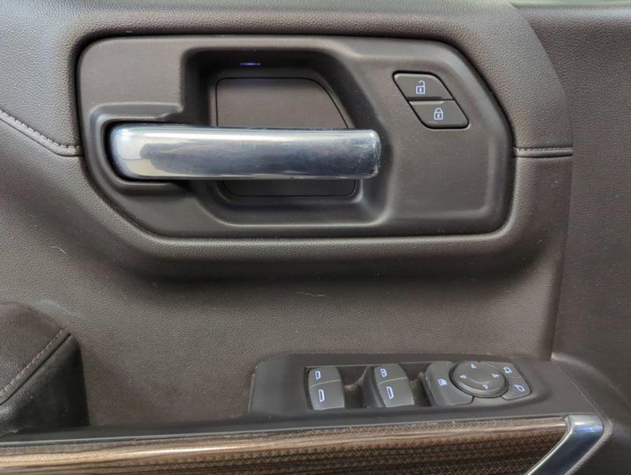 12335261