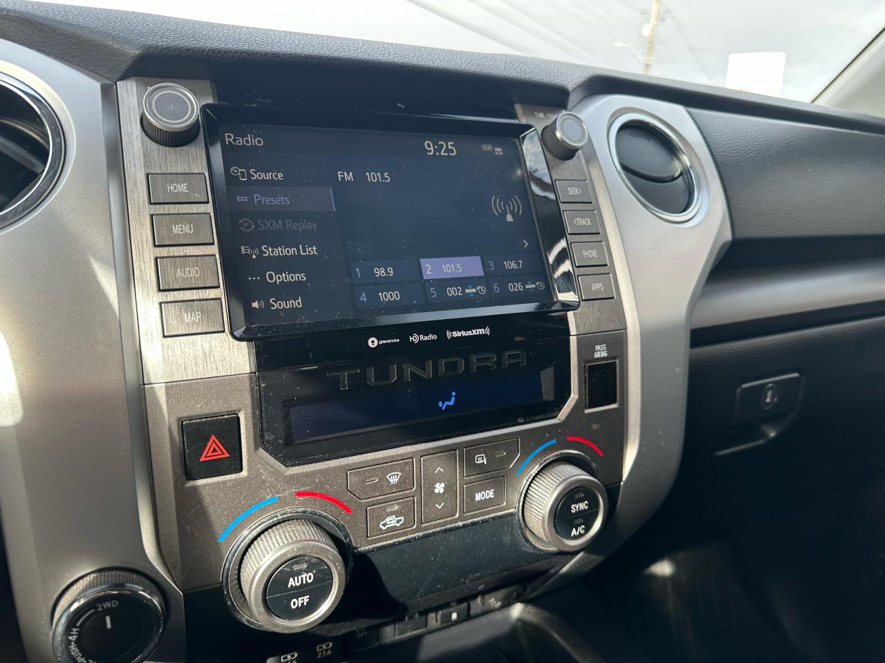 2020 Toyota Tundra TRD OFF ROAD Photo