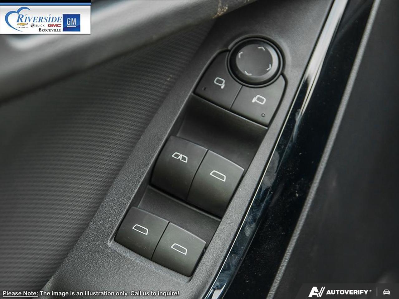 2025 Chevrolet Equinox LT Photo