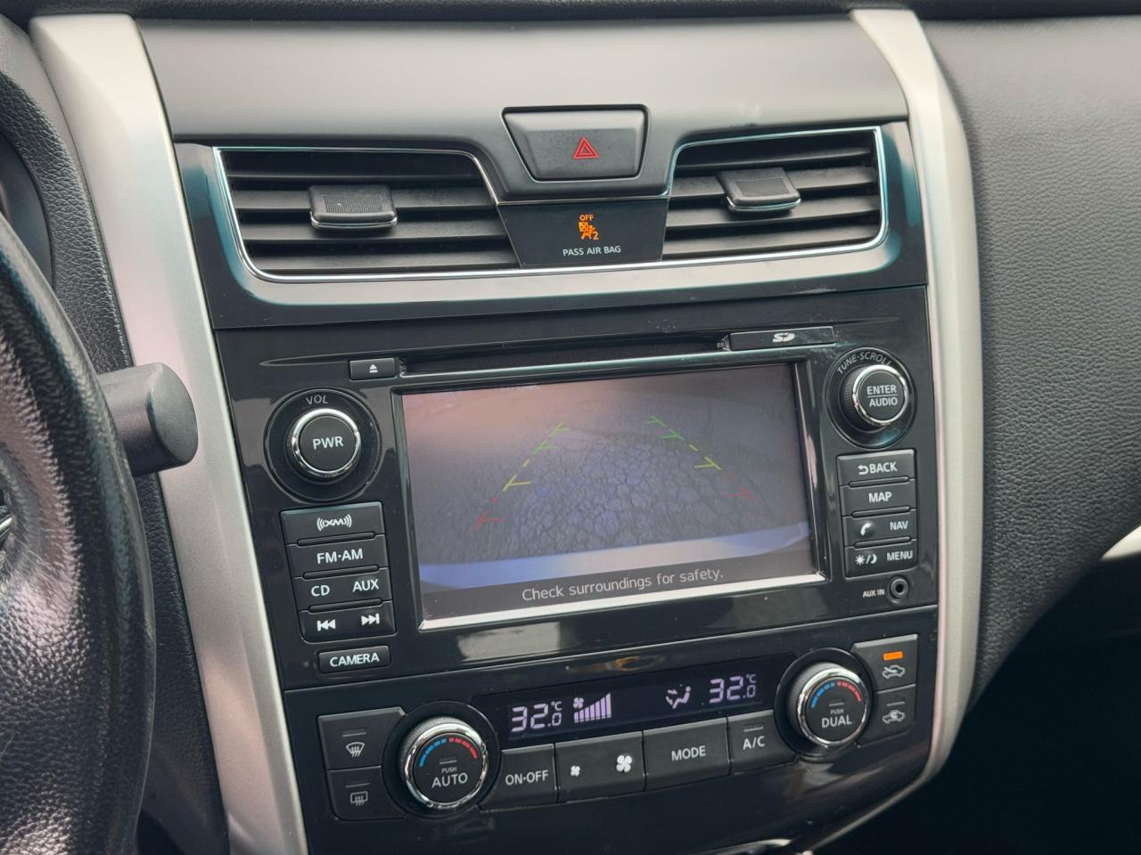 2013 Nissan Altima SV TECH | CLEAN CARFAX | SUNROOF | NAV | Photo18