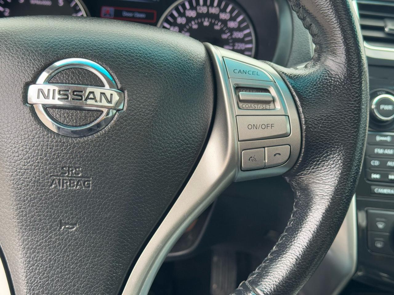 2013 Nissan Altima SV TECH | CLEAN CARFAX | SUNROOF | NAV | Photo20