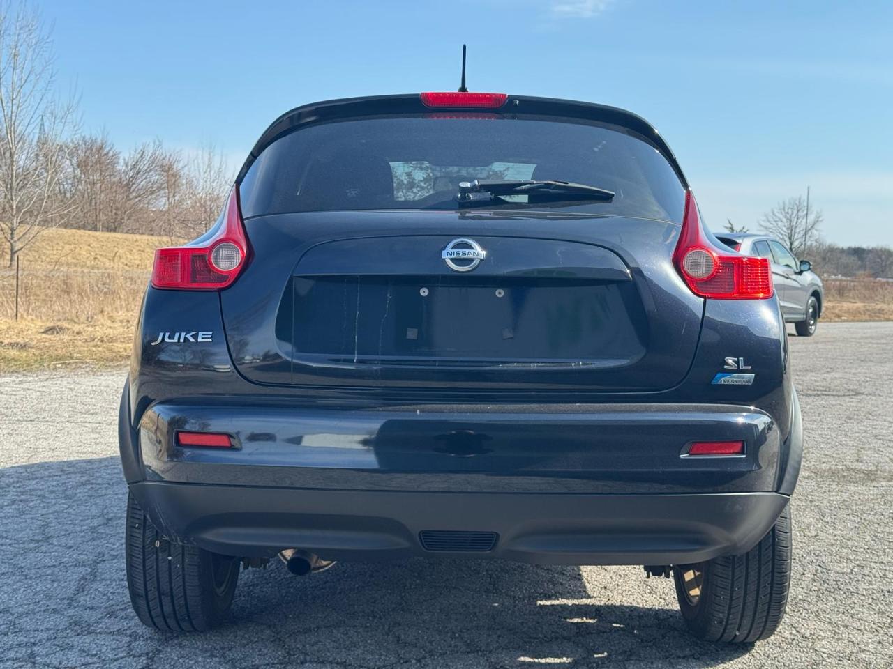 2011 Nissan Juke SL | SUNROOF | HTD SEATS | SERVICE RECORDS | Photo3