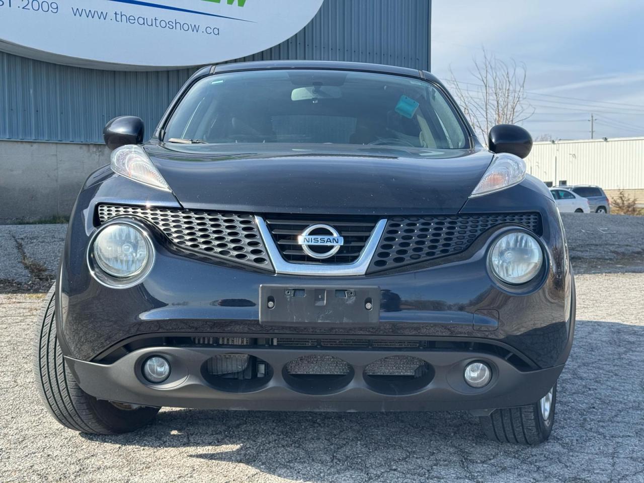 2011 Nissan Juke SL | SUNROOF | HTD SEATS | SERVICE RECORDS | Photo2