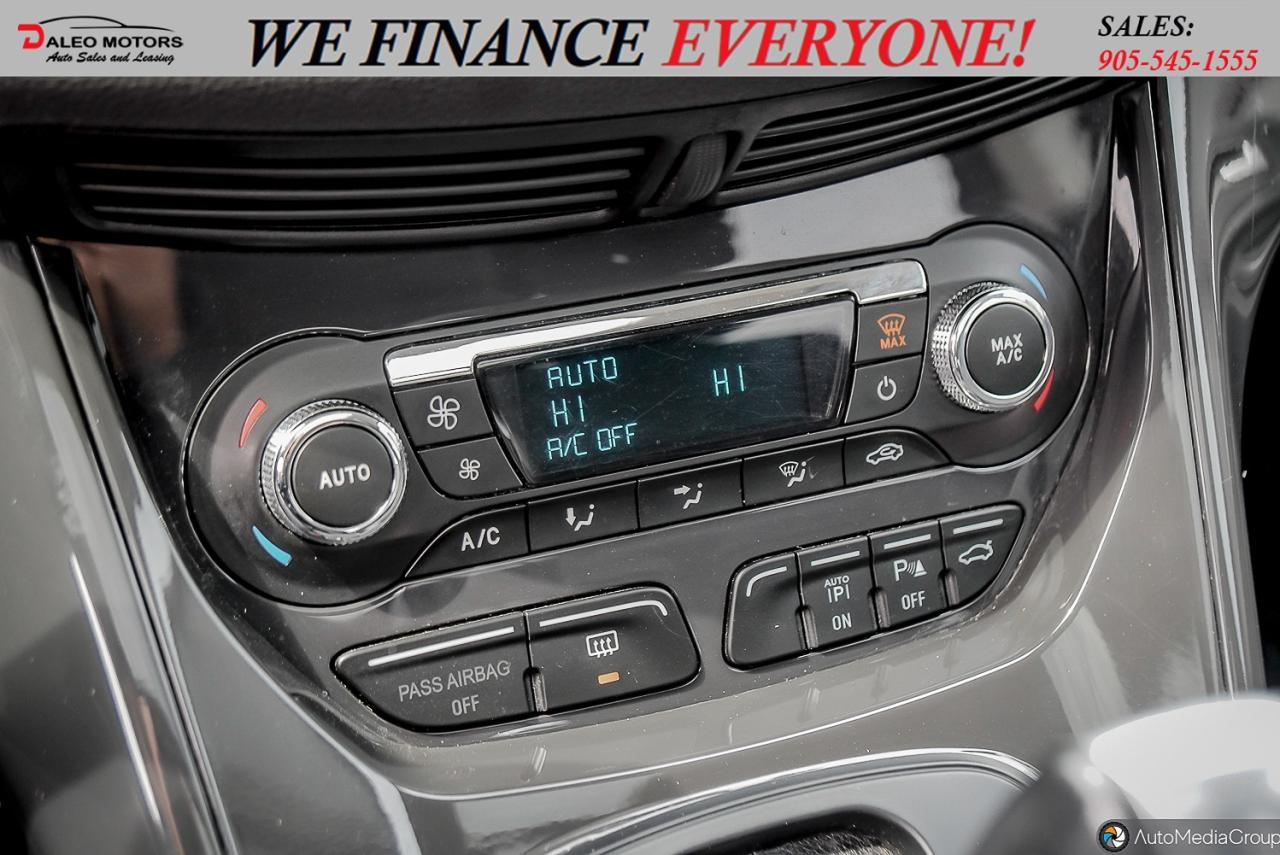 2014 Ford Escape Titanium Photo55