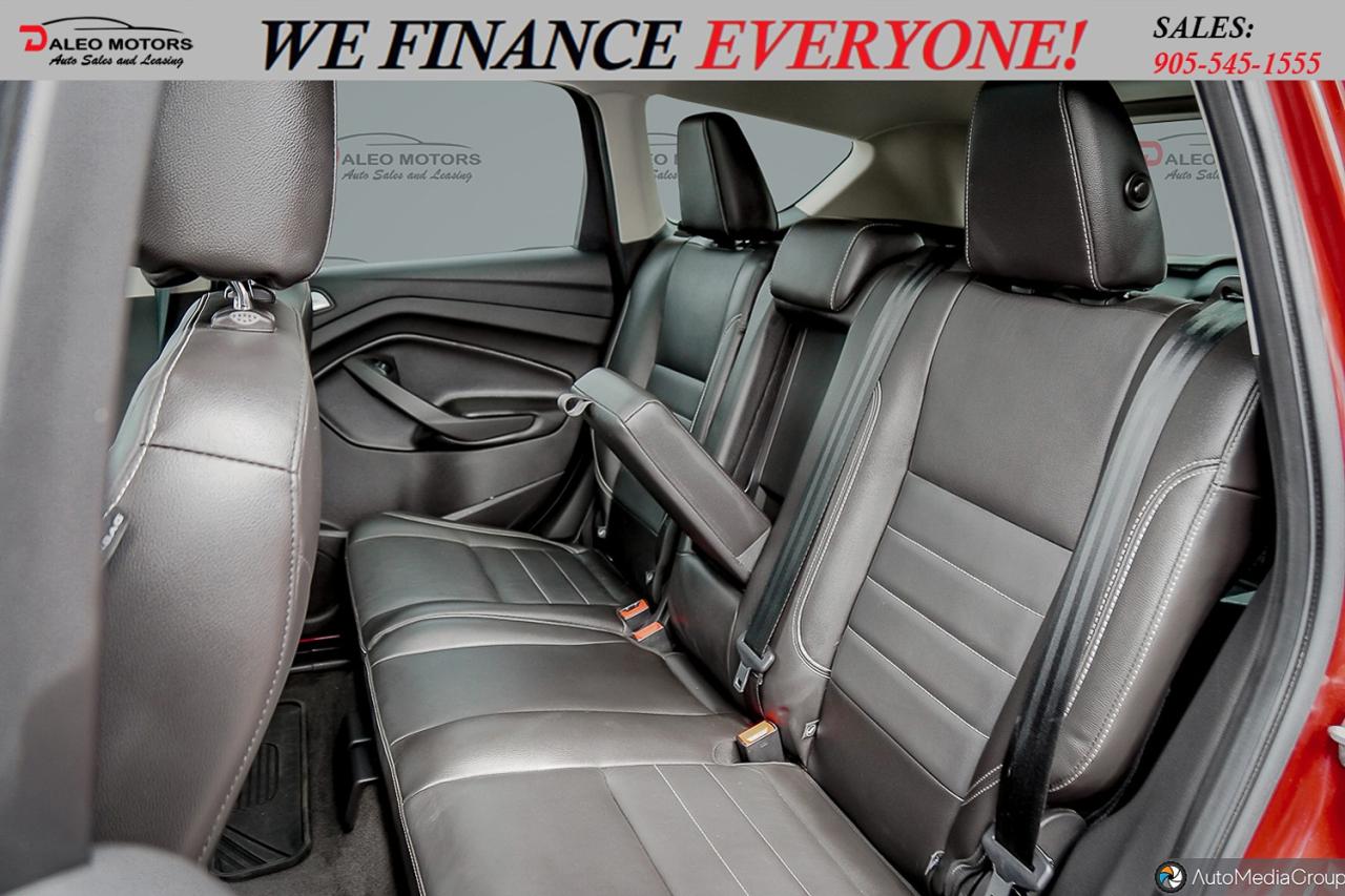2014 Ford Escape Titanium Photo14