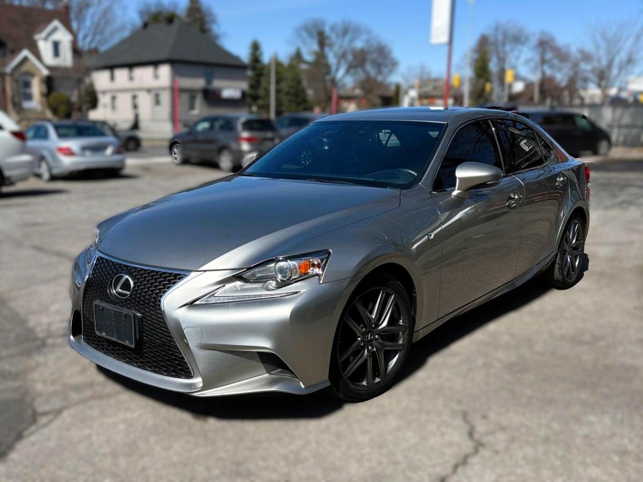 2016 Lexus IS 300 F-Sport AWD 4dr Sdn Photo32