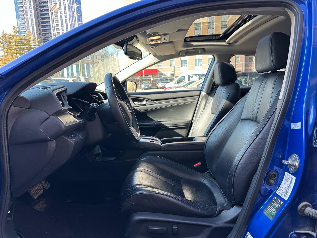 2016 Honda Civic Touring - Photo #7