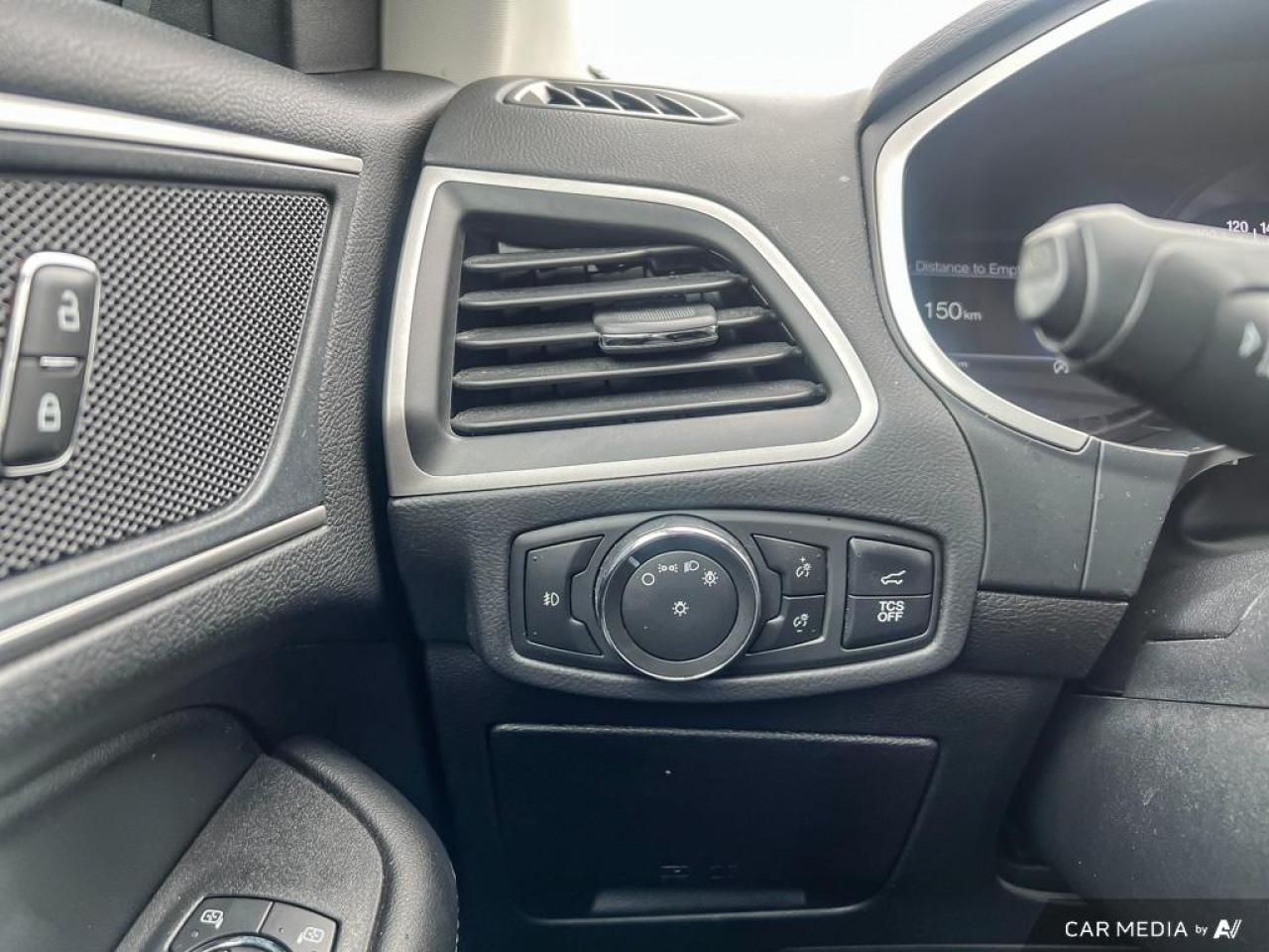 2021 Ford Edge SEL / HTD SEATS / REVERSE CAM / NO ACCIDENTS - Photo #14