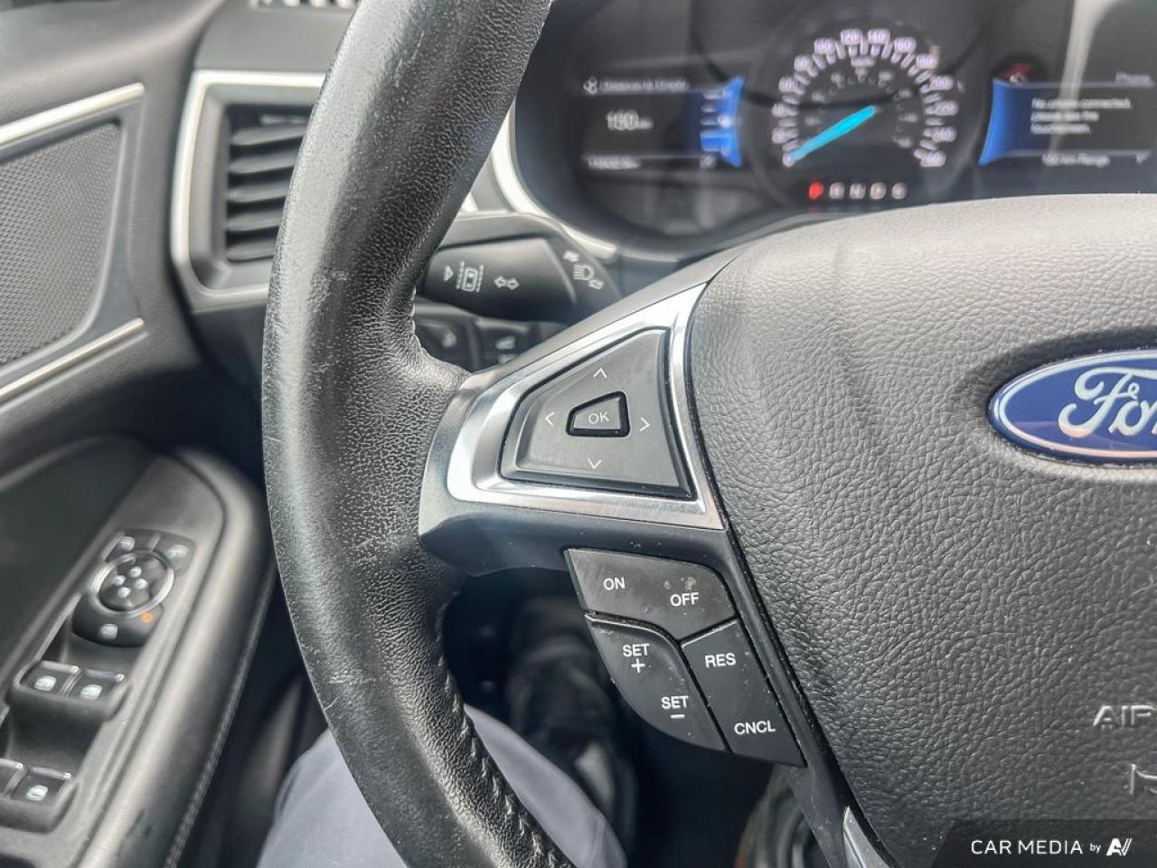 2021 Ford Edge SEL / HTD SEATS / REVERSE CAM / NO ACCIDENTS - Photo #21