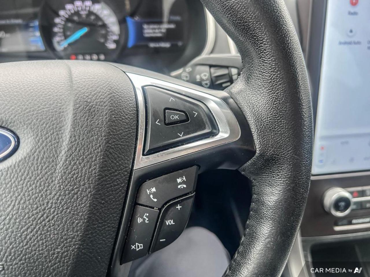 2021 Ford Edge SEL / HTD SEATS / REVERSE CAM / NO ACCIDENTS - Photo #22