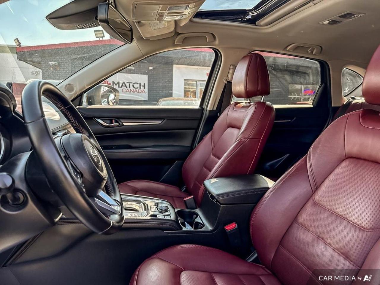 2021 Mazda CX-5 KURO EDITION / RED LEATHER / ROOF / AWD - Photo #10