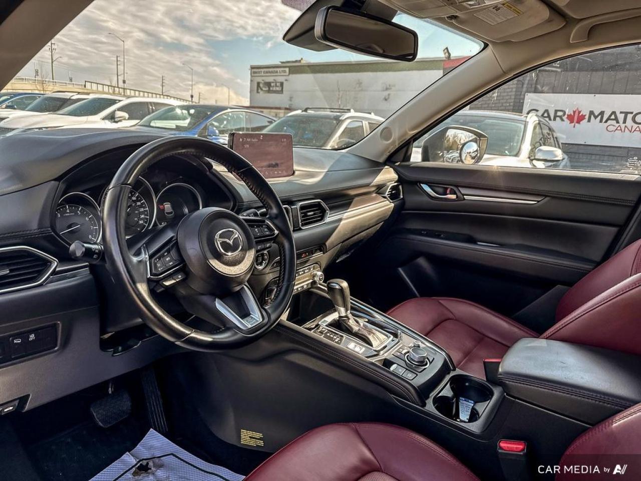 2021 Mazda CX-5 KURO EDITION / RED LEATHER / ROOF / AWD - Photo #9