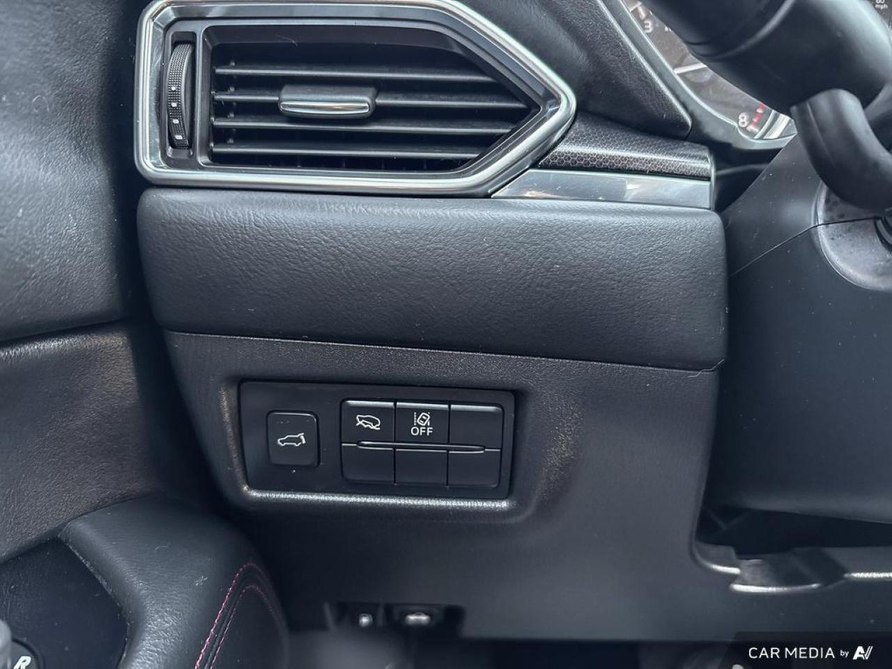 2021 Mazda CX-5 KURO EDITION / RED LEATHER / ROOF / AWD - Photo #14