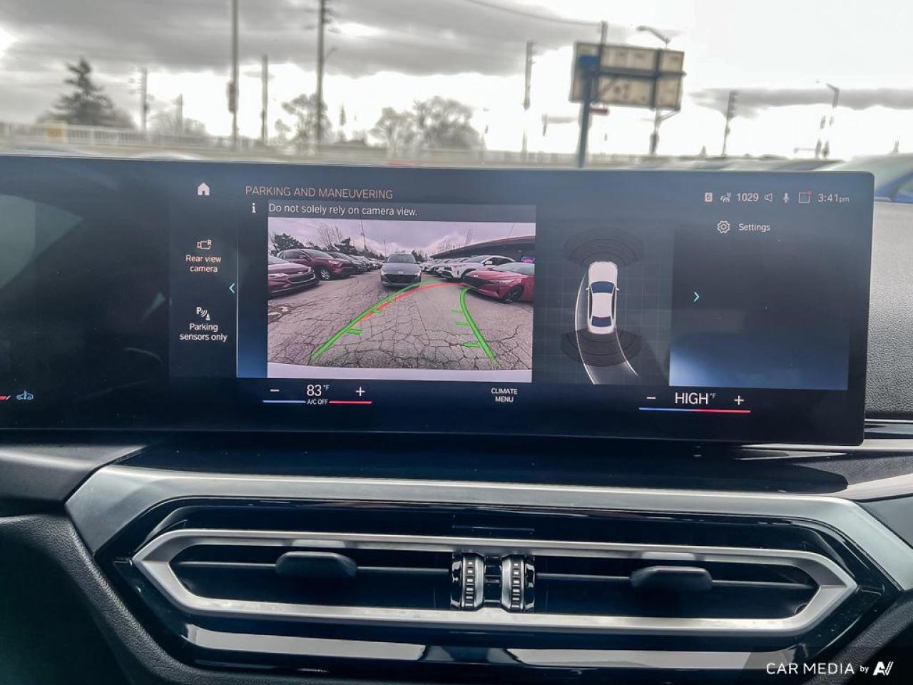2023 BMW 3 Series 330i xDRIVE / ROOF / NAV / LEATHER / NO ACCIDENTS - Photo #16