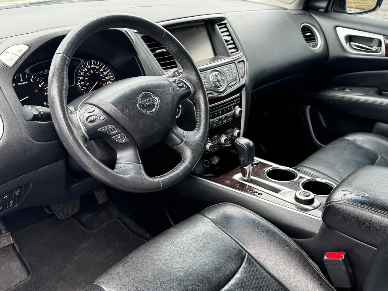 2016 Nissan Pathfinder Platinum **FULLY LOADED**7 PASSENGER** - Photo #19