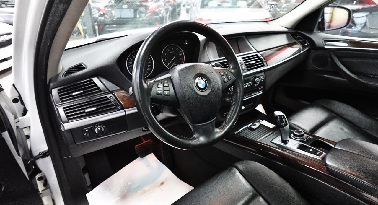 2010 BMW X5 LOW KM FOR YEAR ONE OWNER,V6 - Photo #13