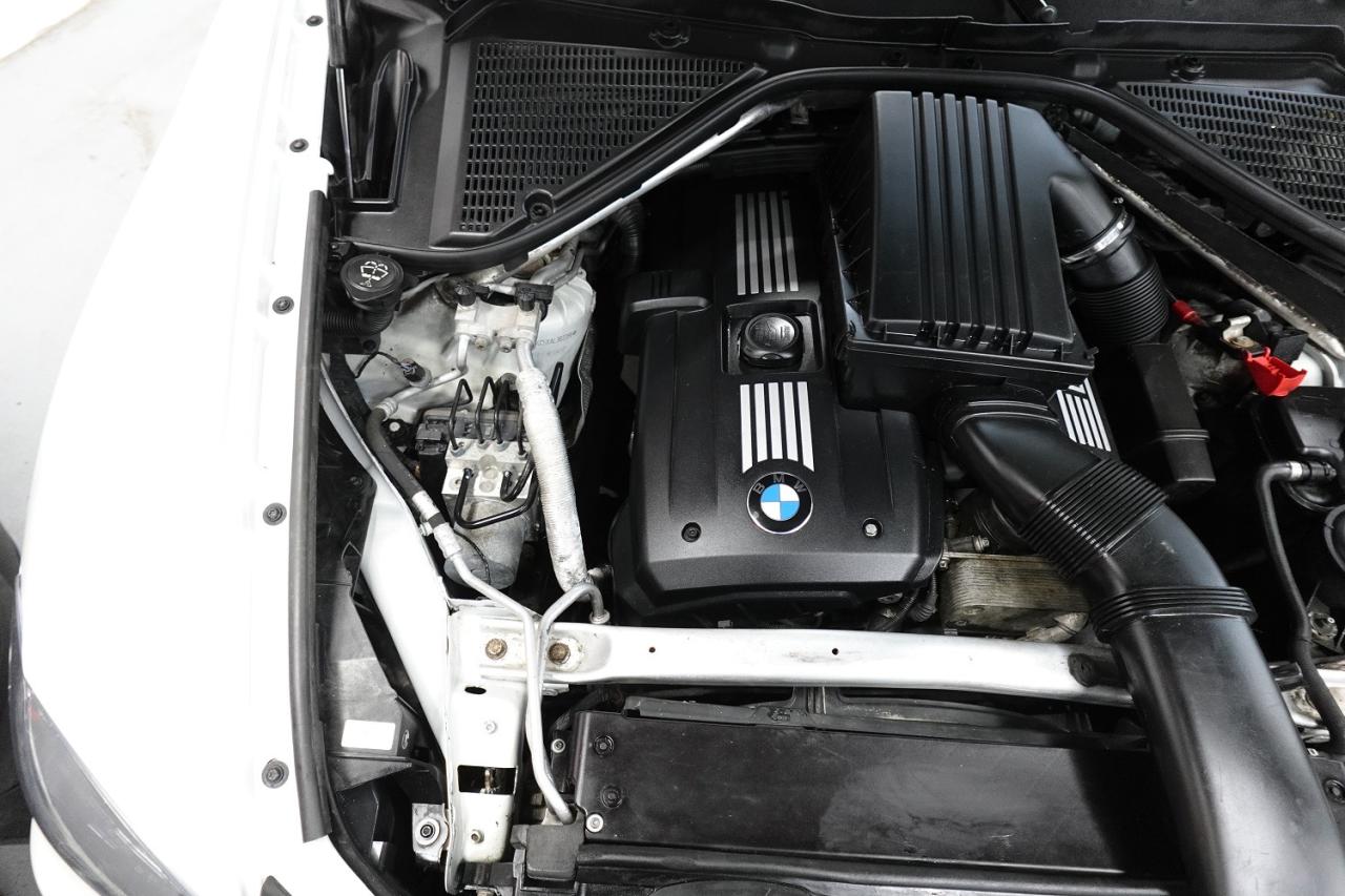 2010 BMW X5 LOW KM FOR YEAR ONE OWNER,V6 - Photo #28