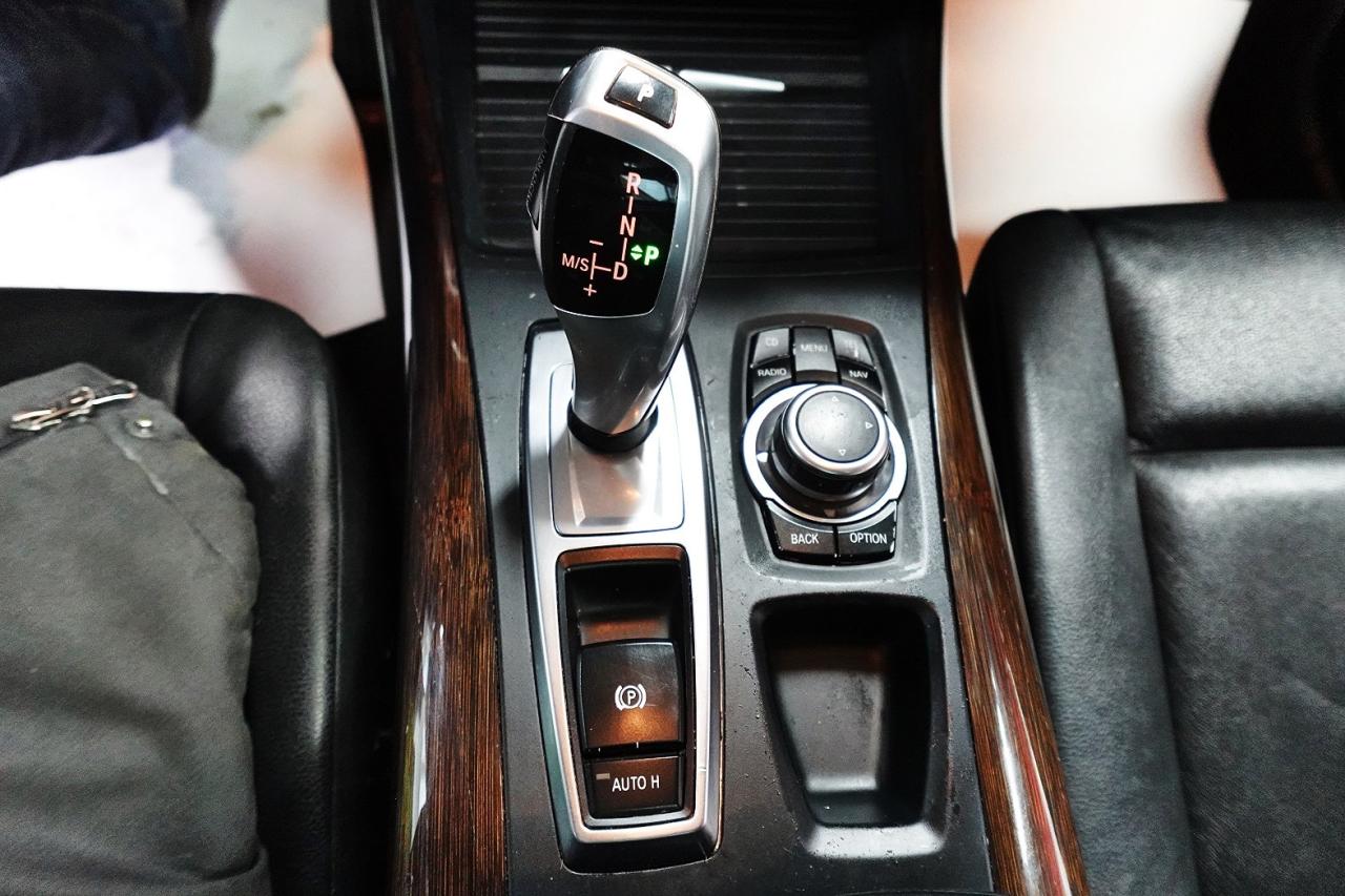 2010 BMW X5 LOW KM FOR YEAR ONE OWNER,V6 - Photo #22