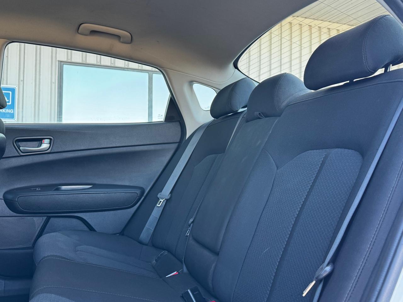 2018 Kia Optima LX **BLIND SPOT DETECTION** - Photo #29