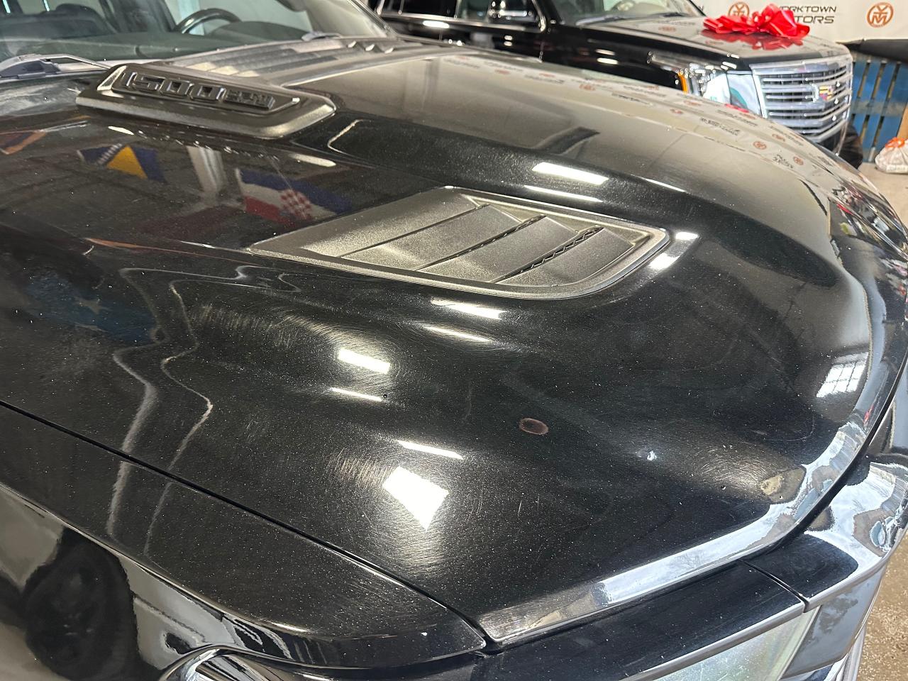 2020 RAM 1500 SPORT 4X4 CREW CAB 5'7" BOX Photo2