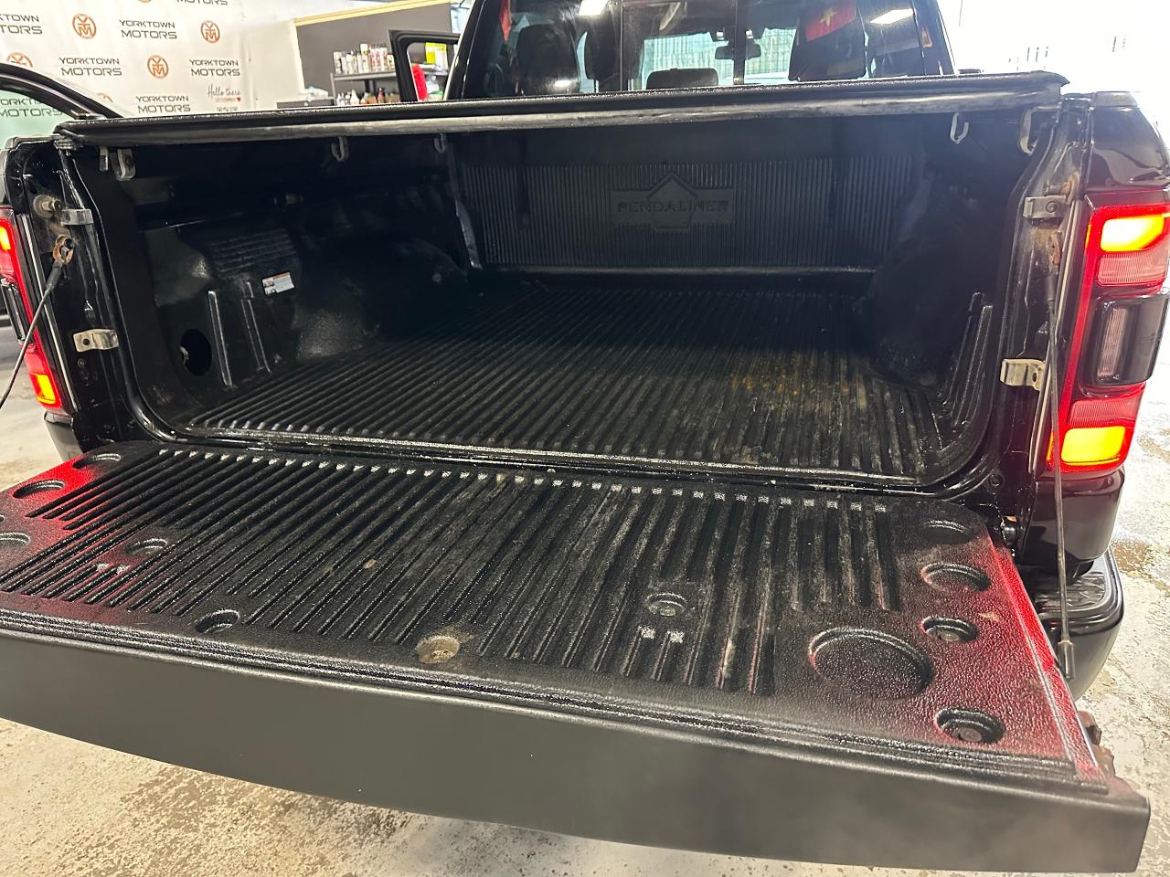2020 RAM 1500 SPORT 4X4 CREW CAB 5'7" BOX - Photo #39