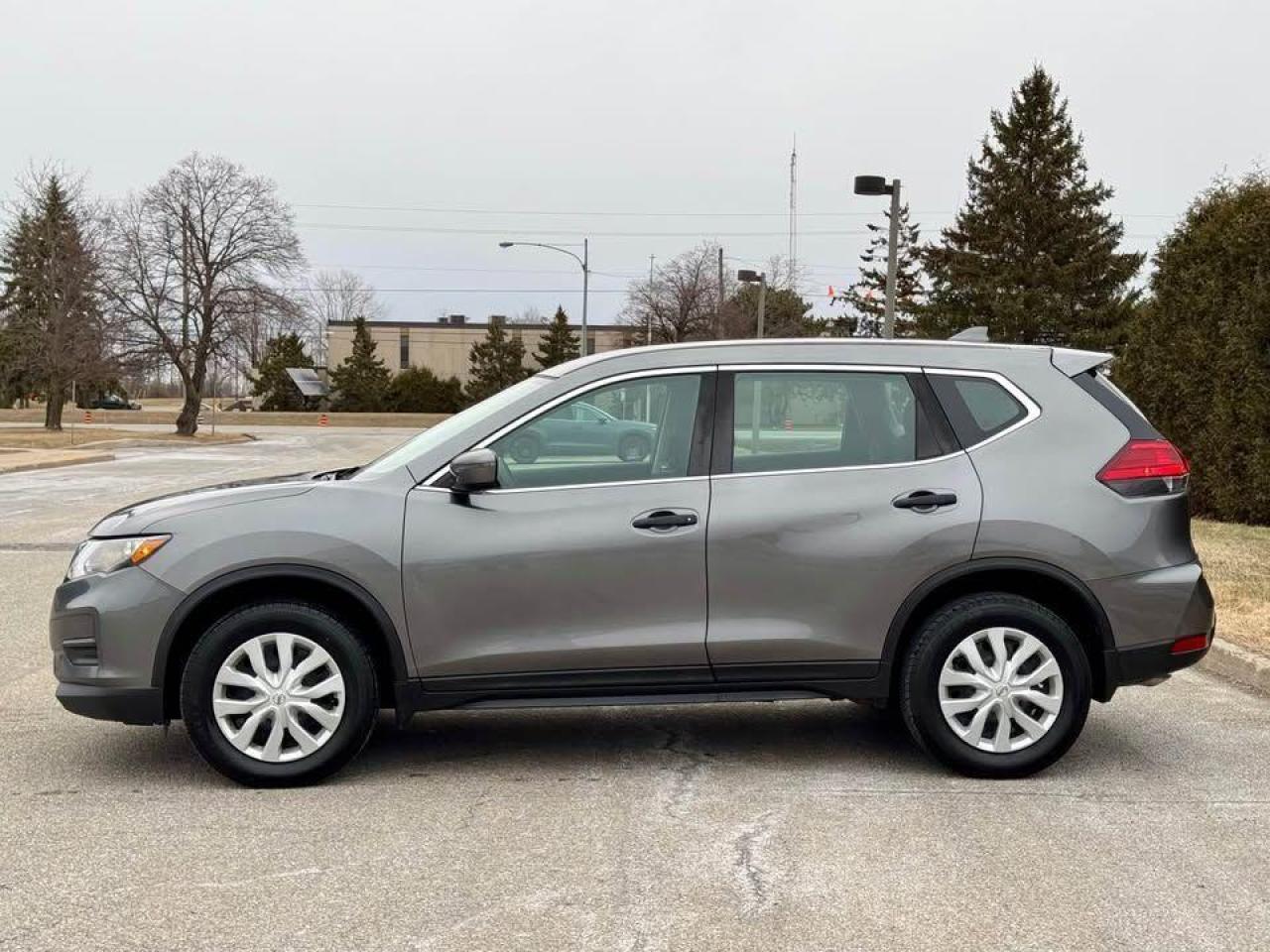 2017 Nissan Rogue Sport AWD- Certified - Photo #4